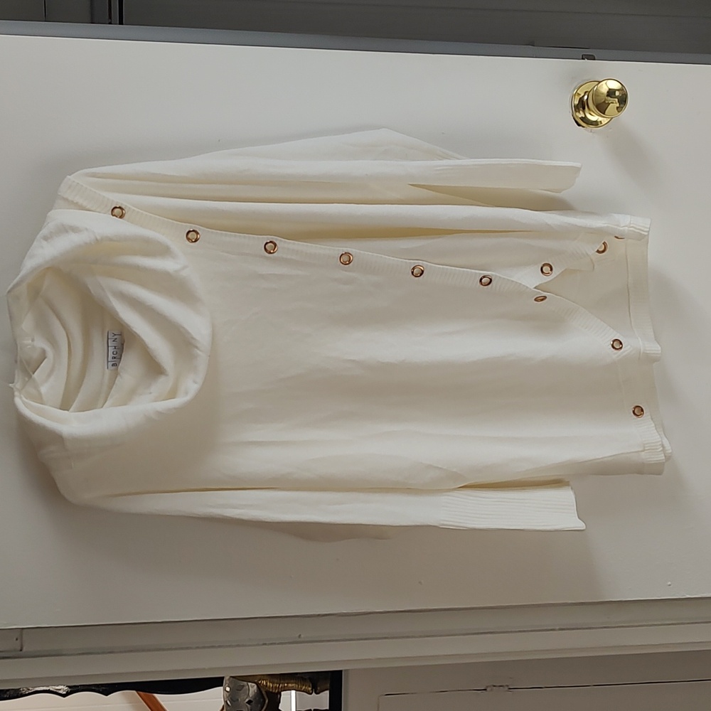 BRCH NY Cream Cowl neck Sweater Size M NWT